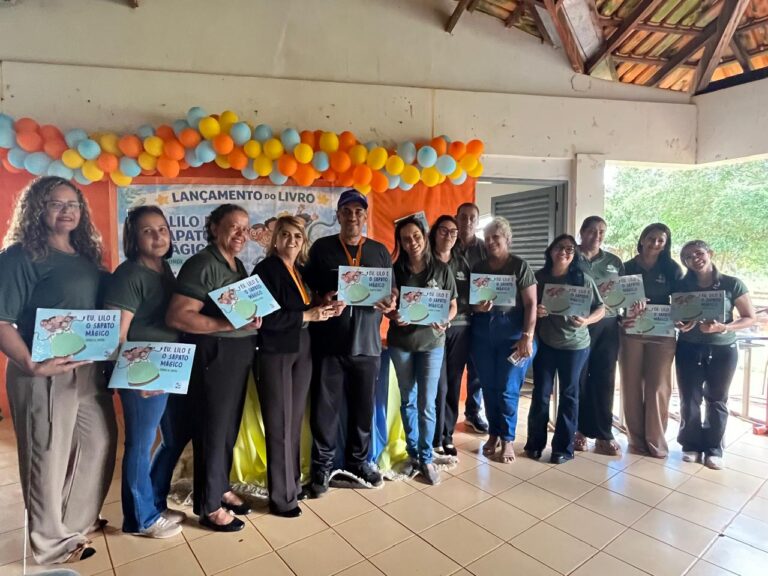 Campanha “Eu e Lilo Contra o Bullying” reúne cerca de 100 pessoas em lançamento literário em Formosa (GO)